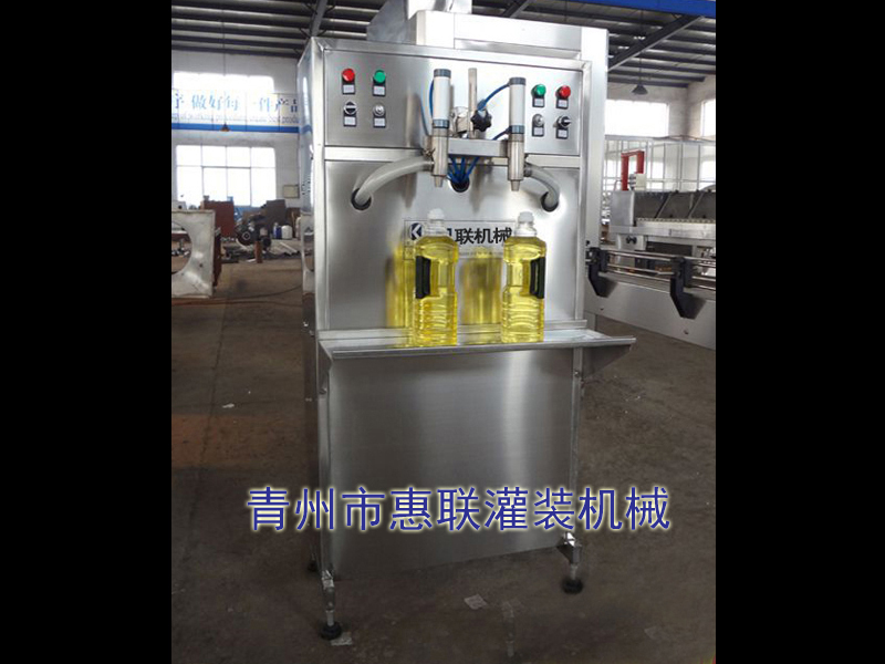 油類灌裝設備推薦-全自動四頭玉米油灌裝機【技術參數(shù)】